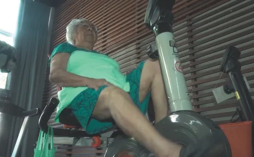 
          Imagem ilustrativa da imagem Com 103 anos, capixaba dá exemplo de saúde e com treinos na academia
          
