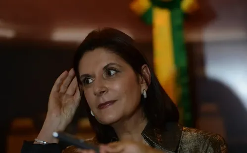 
          Imagem ilustrativa da imagem Após 217 anos, primeira mulher toma posse na presidência do STM
          