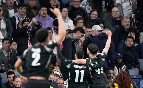 
          Imagem ilustrativa da imagem Arsenal perde pênalti, mas bate Real Madrid e elimina espanhóis na Champions League
          