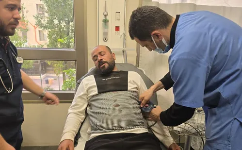 
          Imagem ilustrativa da imagem Astros do cinema e votantes repudiam Academia do Oscar
          