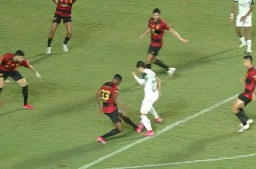 
          Imagem ilustrativa da imagem CBF afasta árbitros após expulsão do Cruzeiro e pênalti para o Palmeiras
          