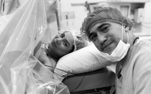 
          Imagem ilustrativa da imagem Lexa faz desabafo sobre morte da filha, um mês após nascimento
          