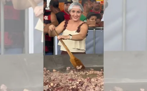 
          Imagem ilustrativa da imagem Bloco na rua para a presidência
          