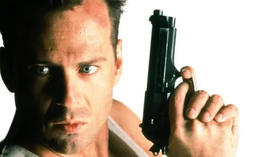 
          Imagem ilustrativa da imagem Bruce Willis faz 70 anos: veja principais sucessos com o astro e onde assistir
          