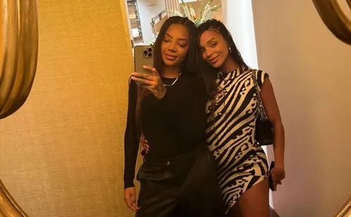 
          Imagem ilustrativa da imagem Brunna celebra 8 anos com Ludmilla e se declara à esposa: 'amor da minha vida'
          