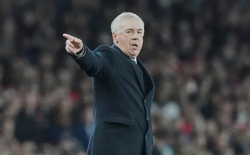 
          Imagem ilustrativa da imagem Como Ancelotti pode transformar a Seleção Brasileira e buscar o hexa em 2026?
          