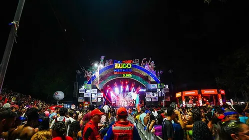 
          Imagem ilustrativa da imagem Carnaval 2025: tiroteio durante show de João Gomes, em Olinda, deixa 7 pessoas feridas
          