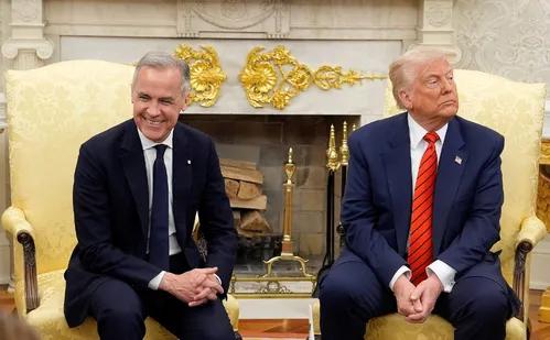 
          Imagem ilustrativa da imagem Carney cita 'conversa construtiva' com Trump e volta a rechaçar anexação do Canadá
          