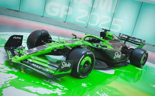 
          Imagem ilustrativa da imagem Carros com novos visuais para a corrida em Miami
          