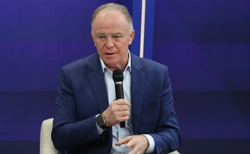 
          Imagem ilustrativa da imagem Casagrande: Vitória tem o primeiro mês sem assassinatos em 29 anos
          