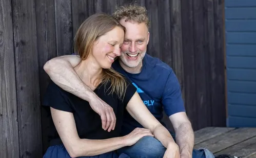 
          Imagem ilustrativa da imagem Casal abandona hotel na Suécia e deixa 158 barris de fezes humanas no local
          