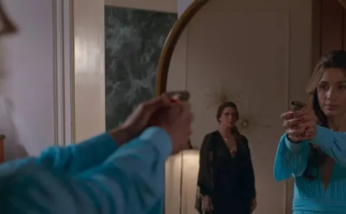 
          Imagem ilustrativa da imagem Conflitos e revelações: veja o resumo de Beleza Fatal desta sexta-feira (18)
          