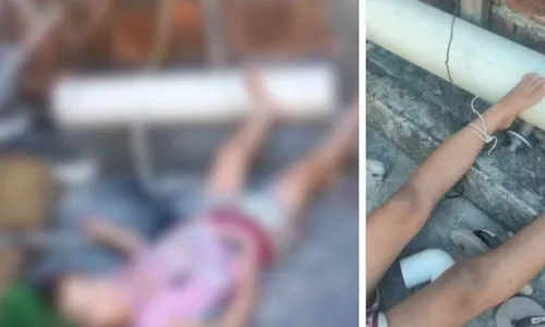 
          Imagem ilustrativa da imagem Criança de 4 anos é encontrada amarrada e com hematomas; mãe e padrasto são presos
          