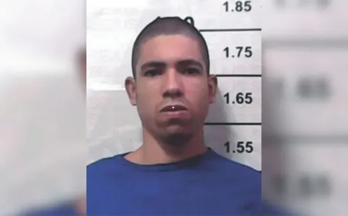 
          Imagem ilustrativa da imagem Criminoso na lista dos mais procurados é preso durante operação em Vitória
          