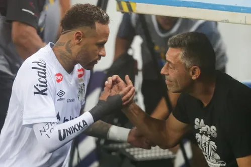 
          Imagem ilustrativa da imagem ‘Crise de Neymar se agrava’, destaca jornal espanhol após demissão de Caixinha do Santos
          