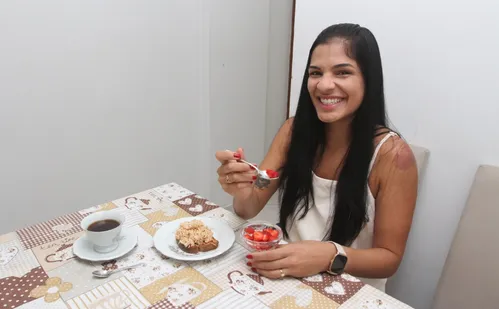 
          Imagem ilustrativa da imagem Dá para ganhar músculos sem comer ovo? Especialistas explicam
          