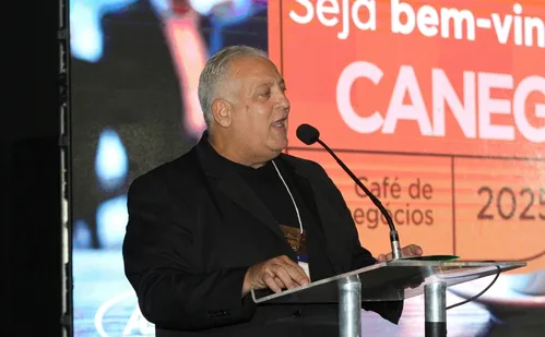 
          Imagem ilustrativa da imagem Desconto em juros para 212 mil na Serra
          