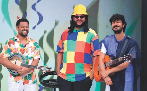 
          Imagem ilustrativa da imagem Dia de folia com Regional da Nair no Centro de Vitória
          