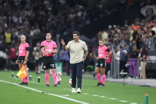 
          Imagem ilustrativa da imagem Dorival Júnior fora da seleção brasileira: saiba quem são os possíveis substitutos
          