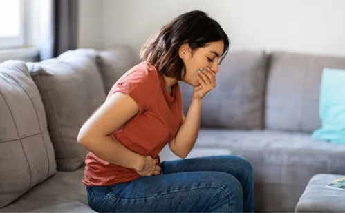 
          Imagem ilustrativa da imagem Especialistas alertam para risco de intoxicação com alimentos vencidos
          