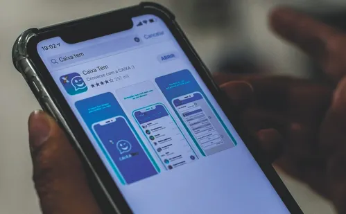 
          Imagem ilustrativa da imagem Esquema desviou R$ 2 bilhões do FGTS e seguro-desemprego
          