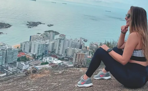 
          Imagem ilustrativa da imagem Estar sozinho nem sempre é um problema, diz psicólogo
          