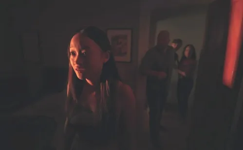 
          Imagem ilustrativa da imagem Estreia internacional de Isis Valverde no cinema
          