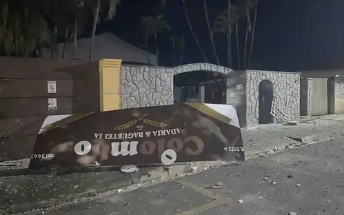 
          Imagem ilustrativa da imagem Explosão destrói padaria e atinge outros 9 imóveis; entenda o que pode ter causado
          