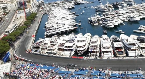 
          Imagem ilustrativa da imagem FIA anuncia mudanças na temporada da F1 com mais pits obrigatórios em Mônaco
          