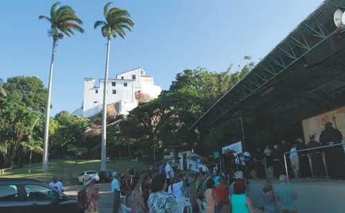 
          Imagem ilustrativa da imagem Festa da Penha vai ter Oitavário em dois horários
          