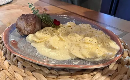 
          Imagem ilustrativa da imagem Festival de delícias italianas em 33 restaurantes de Santa Teresa
          