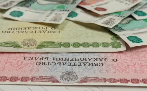 
          Imagem ilustrativa da imagem Filhos conseguem retirar nome dos pais da certidão; saiba como
          