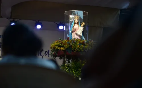 
          Imagem ilustrativa da imagem Frei Gustavo Medella destaca acolhimento e fé na abertura da Festa da Penha 2025
          