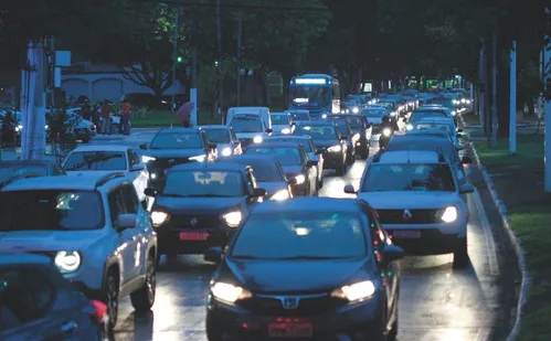 
          Imagem ilustrativa da imagem Frota cresce e ES já tem 2,5 milhões de veículos nas ruas
          