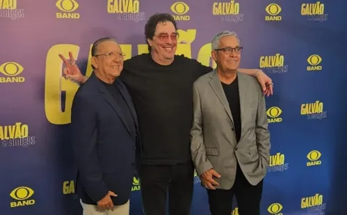 
          Imagem ilustrativa da imagem Galvão Bueno apresenta novidades e "convidado especial" para o programa de estreia
          