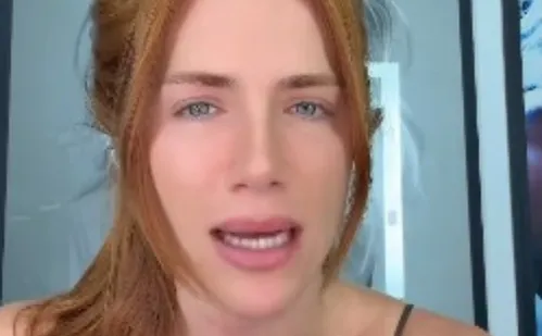 
          Imagem ilustrativa da imagem Giovanna Ewbank relata invasão em sua casa: 'Uma desconhecida no meu sofá'
          