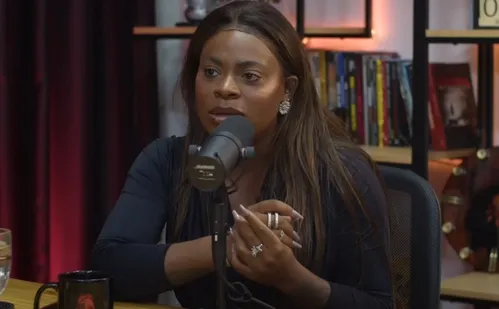 
          Imagem ilustrativa da imagem Governo rebate críticas de Jojo Todynho ao SUS: "Que mico foi esse?"
          