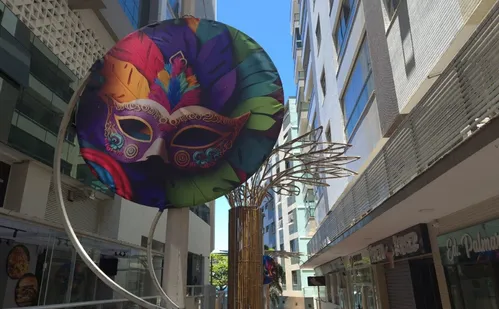 
          Imagem ilustrativa da imagem Guarapari espera atrair 600 mil turistas no feriado de Carnaval
          