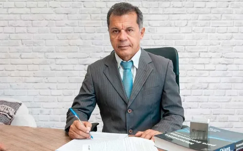 
          Imagem ilustrativa da imagem Guerra comercial de Trump e os impactos para o Espírito Santo
          