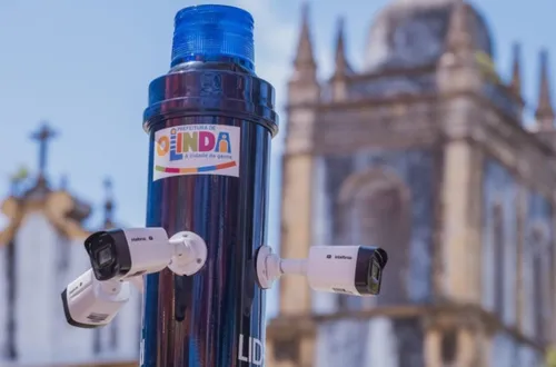 
          Imagem ilustrativa da imagem Homem é preso com auxílio de câmeras de reconhecimento facial em Olinda
          