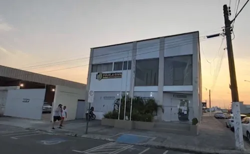 
          Imagem ilustrativa da imagem Homem é preso suspeito de estuprar enteada no Norte do ES
          