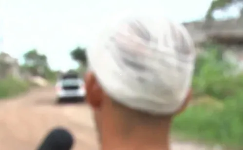 
          Imagem ilustrativa da imagem Homem tenta separar briga em bar e é esfaqueado na cabeça por amigo em Vila Velha
          