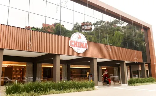 
          Imagem ilustrativa da imagem Hotel-fazenda em reforma para ser 1º resort do ES
          