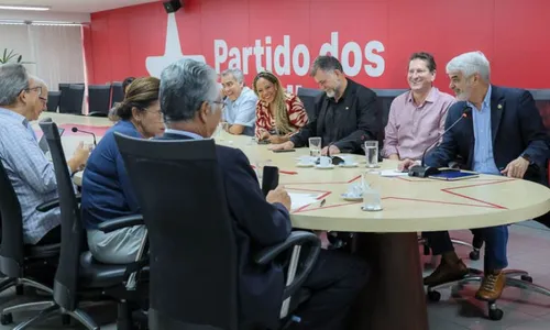 
          Imagem ilustrativa da imagem Humberto Costa assume PT nacional com desafio de consolidar a base aliada para 2026
          