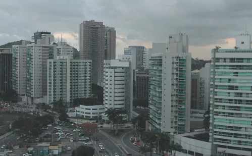 
          Imagem ilustrativa da imagem IPTU: veja a lista dos bairros onde o imposto pesa mais no bolso
          