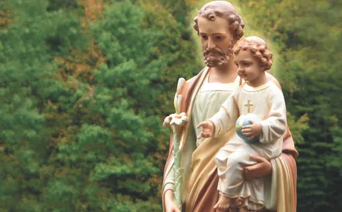 
          Imagem ilustrativa da imagem Imersão católica na Bíblia com Victor Sales Pinheiro em Vitória
          