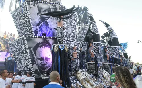 
          Imagem ilustrativa da imagem Independente de Boa Vista faz homenagem ao fotógrafo Sebastião Salgado
          