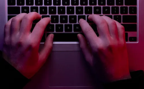 
          Imagem ilustrativa da imagem Instituição oferece curso gratuito de programação e games para jovens
          