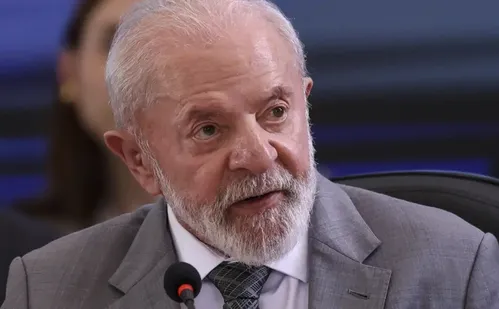 
          Imagem ilustrativa da imagem Lula sanciona lei que amplia pena para crimes contra juízes e promotores
          