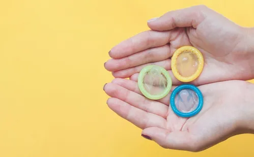 
          Imagem ilustrativa da imagem Jovens ignoram a camisinha e se arriscam com doenças do sexo
          